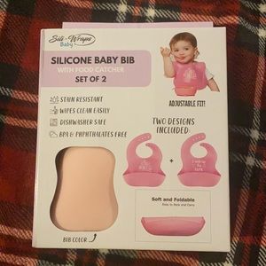 Brand new food catcher bibs